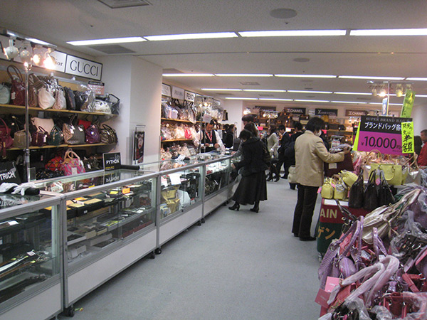 インタビュールーム
